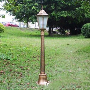 4007 Bollard With Gate Light