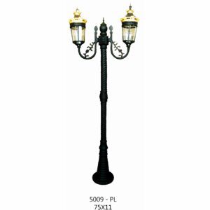 5009 Pole Light